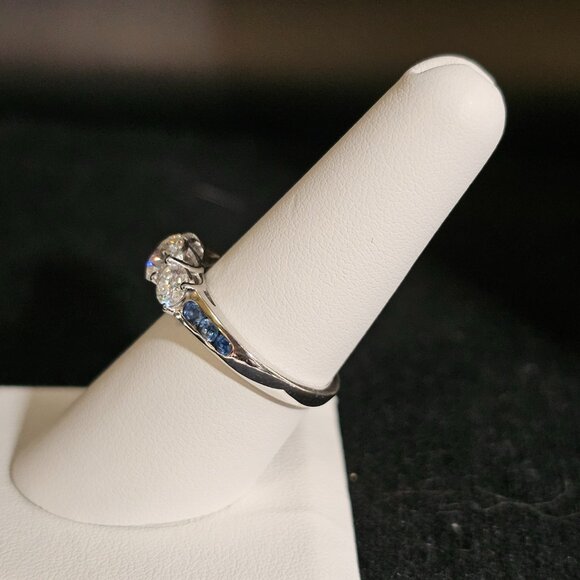 Gorgeous Moissanite 3 ring set. Size 8 - Picture 6 of 14